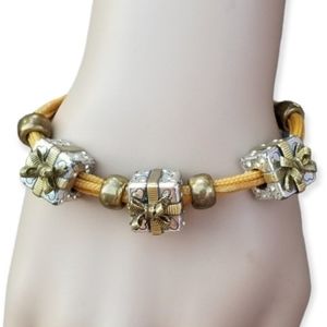 BRIGHTON GIFT BOX CHARM BRACELET